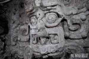 玛雅神庙发现神秘的巨型面具：黑暗太阳神殿